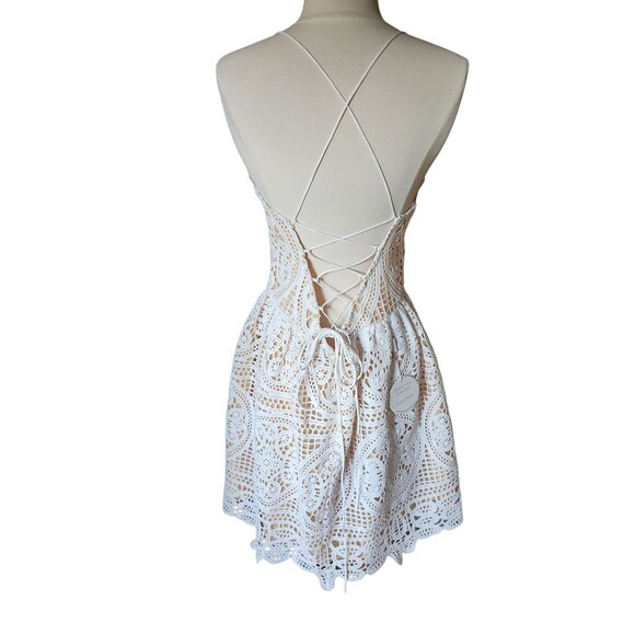 Two Sisters The Label Coquette Eyelet Mini Dress Womens Size 10 White Annabelle - Picture 4 of 9